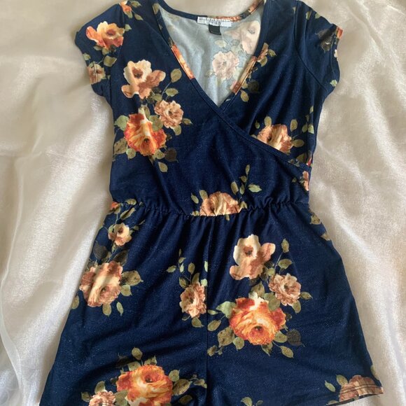 Navy Floral Romper made in the USA size Small - super soft and comfy - Picture 2 of 5
